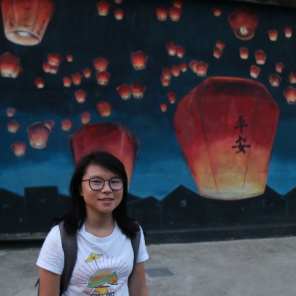 Meet your Posher, Nikita - Picture 1 of 1